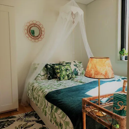 The Shore@greencoast - Waterfront House Espinho Casa vacanze