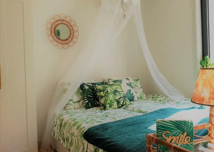 The Shore@greencoast - Waterfront House Espinho Prázdninový dům *